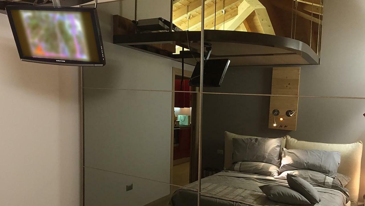 Holiday House Viola Tirano Luaran gambar